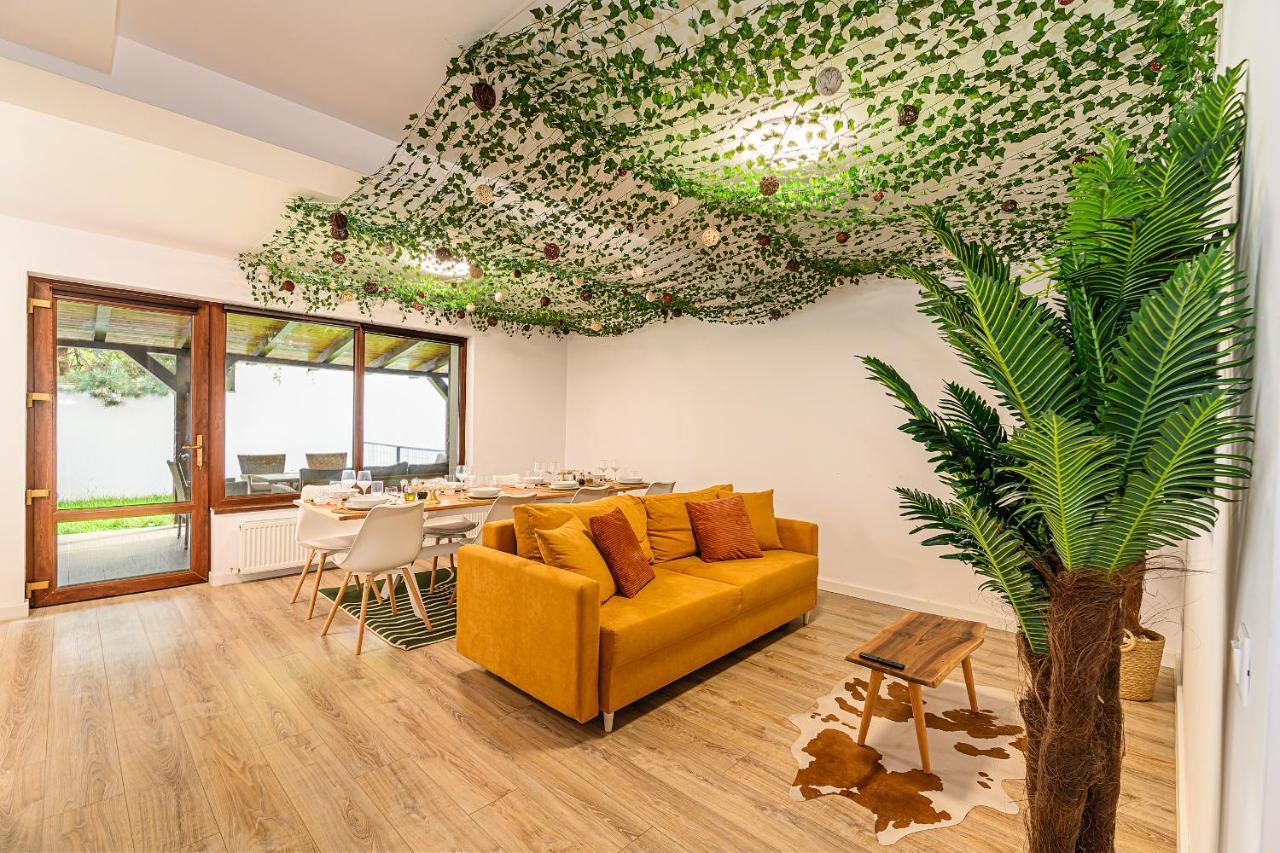 Safari Family Villas Near Park Aventura,Lake,Zoo Брашов Екстериор снимка